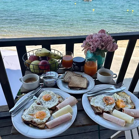 Petrospito By The Sea! Σπίτι διακοπών