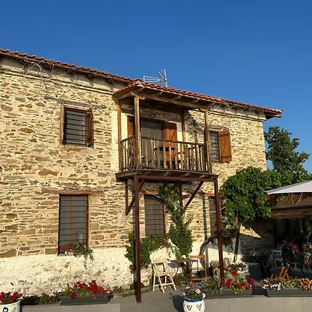 Petrospito By The Sea! Semesterbostad Neos Marmaras