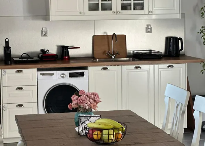 Petrospito By The Sea! Neos Marmaras